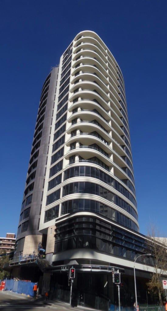 Aqua-Apartments-549x1024